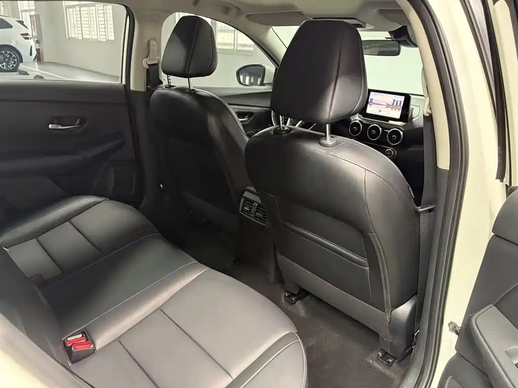 Nissan Nissan Sylphy 2021 1.6L XL CVT Comfort Edition 2020 - thumbnail 12