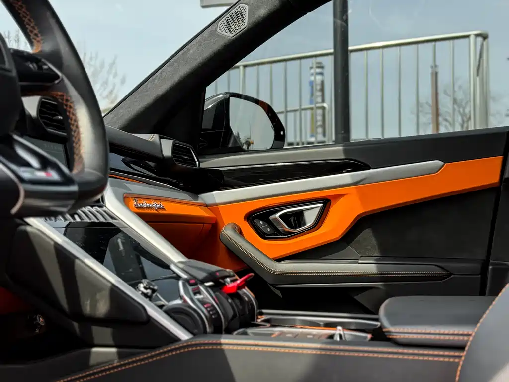 Lamborghini Lamborghini Urus 2023 4.0T V8 S 2023 - thumbnail 12