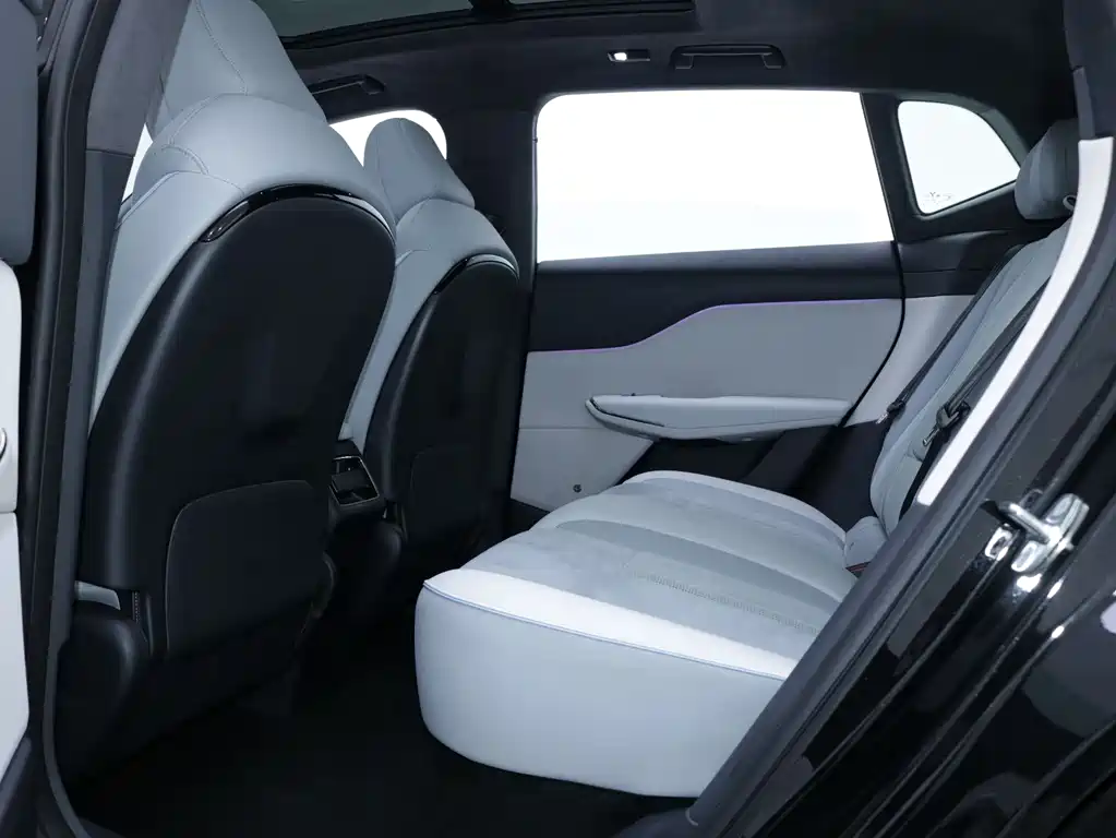 Lantu Auto Lantu Zhiyin 2024 Long Range Ultra Charging Edition 2024 - thumbnail 5