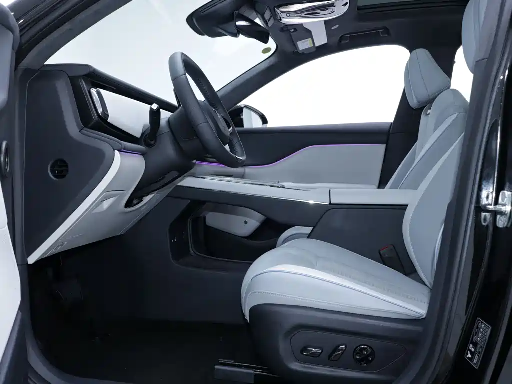 Lantu Auto Lantu Zhiyin 2024 Long Range Ultra Charging Edition 2024 - thumbnail 6