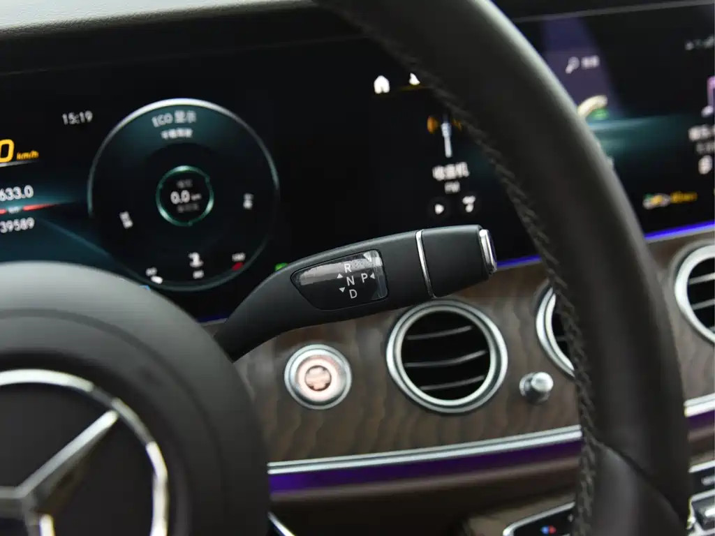 Mercedes-Benz Mercedes-Benz E-Class 2022 Model Year Facelift E 300 L Fashion Edition 2022 - thumbnail 10