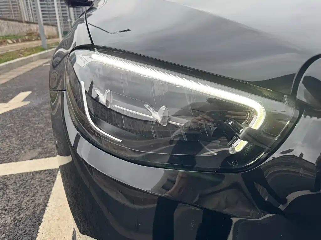 Mercedes-Benz Mercedes-Benz E-Class 2022 Model Year Facelift E 300 L Fashion Edition 2022 - thumbnail 25