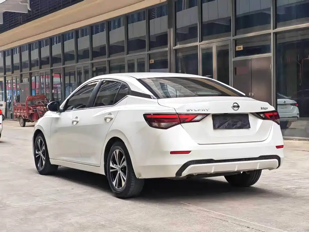 Nissan Nissan Sylphy 2020 1.6L XL CVT Comfort Edition 2020 - thumbnail 10