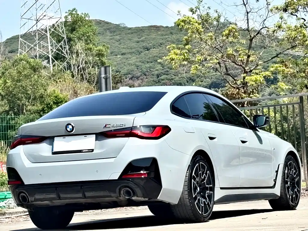 BMW BMW 4 Series 2024 430i Gran Coupe M Sport Shadowline Package 2025 - thumbnail 24