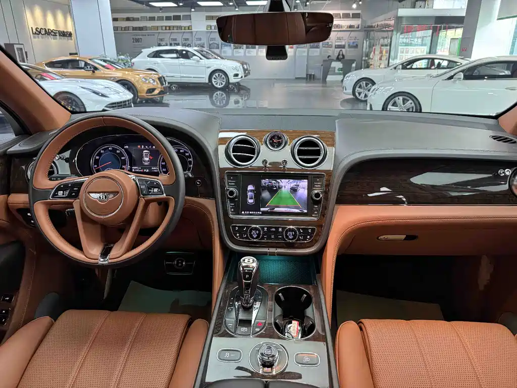 Bentley Bentayga 2018 4.0T V8 2019 - thumbnail 8