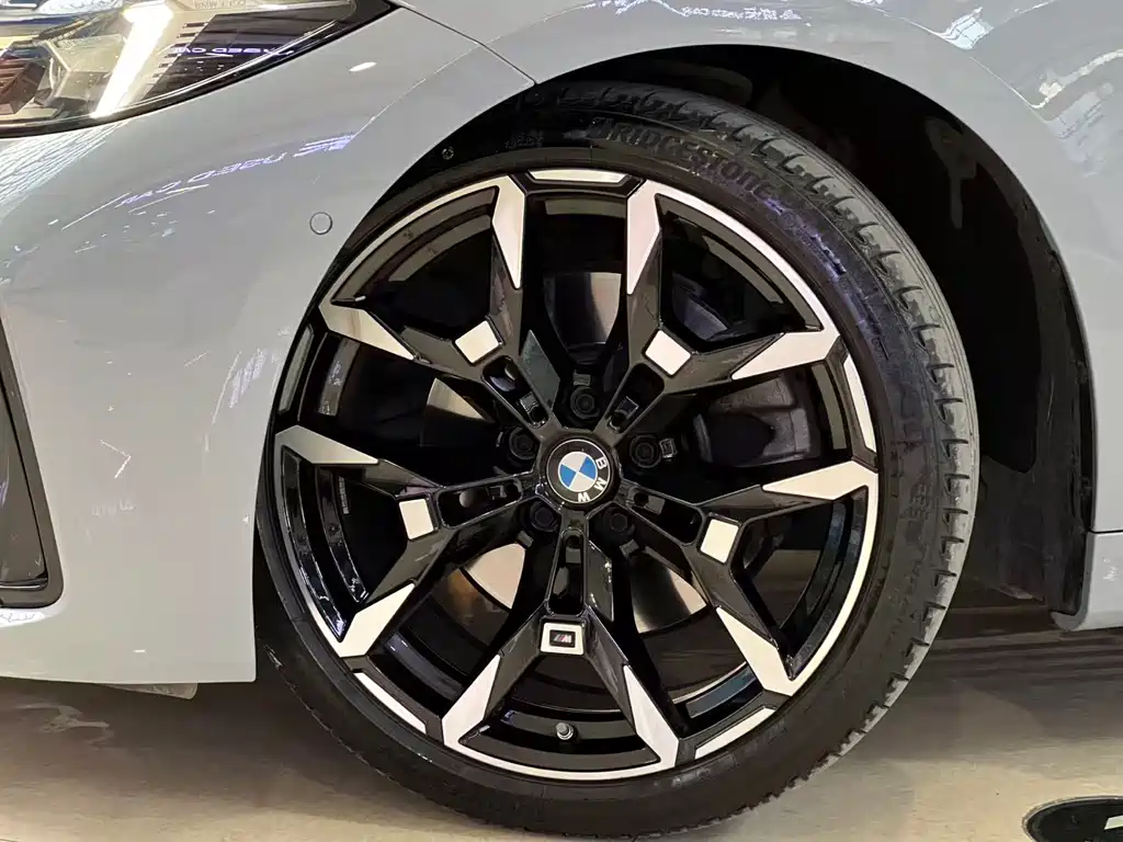 BMW BMW 4 Series 2024 430i M Sport Shadow Night Package 2025 - thumbnail 16