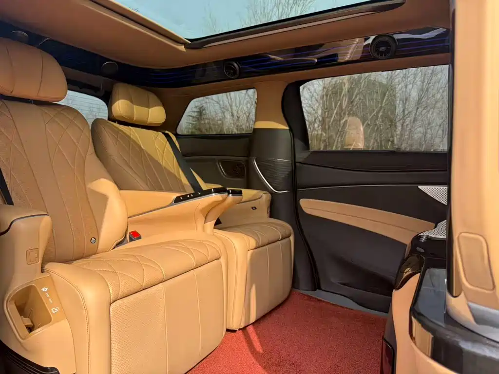 Denza DENZA D9 2024 PIONEER Four-Seat Pioneer Edition 2025 - thumbnail 14