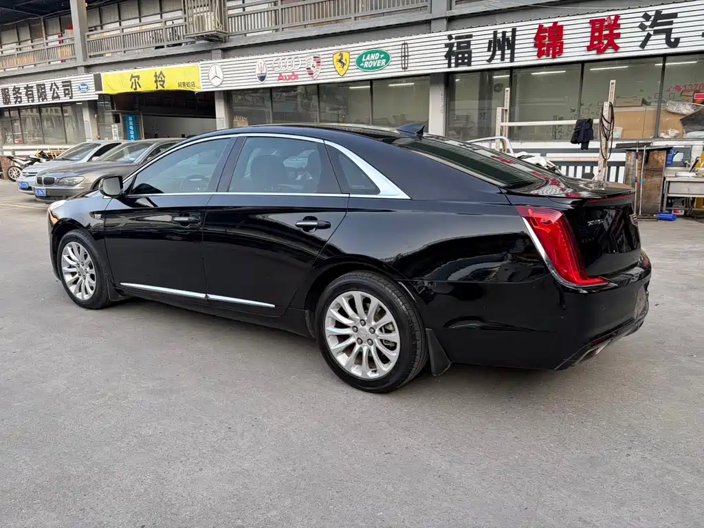 Cadillac Cadillac XTS 2018 28T Technology Edition 2019 - thumbnail 4