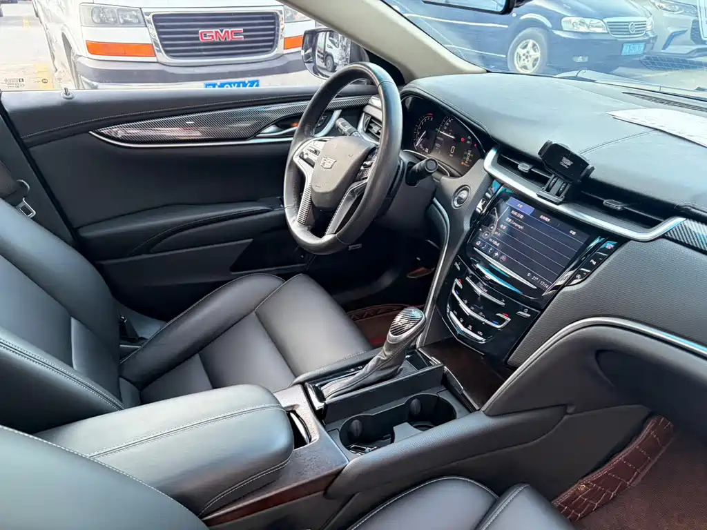 Cadillac Cadillac XTS 2018 28T Technology Edition 2019 - thumbnail 8