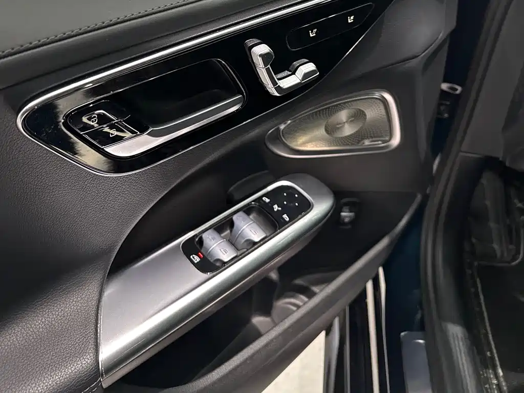 Mercedes-Benz Mercedes-Benz C-Class 2023 C 260 L Night Sport Edition 2023 - thumbnail 13