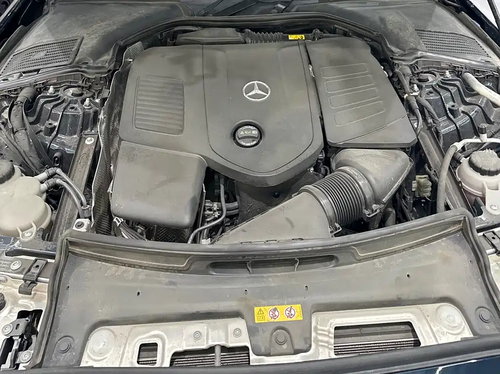 Mercedes-Benz Mercedes-Benz C-Class 2023 C 260 L Night Sport Edition 2023 - thumbnail 16