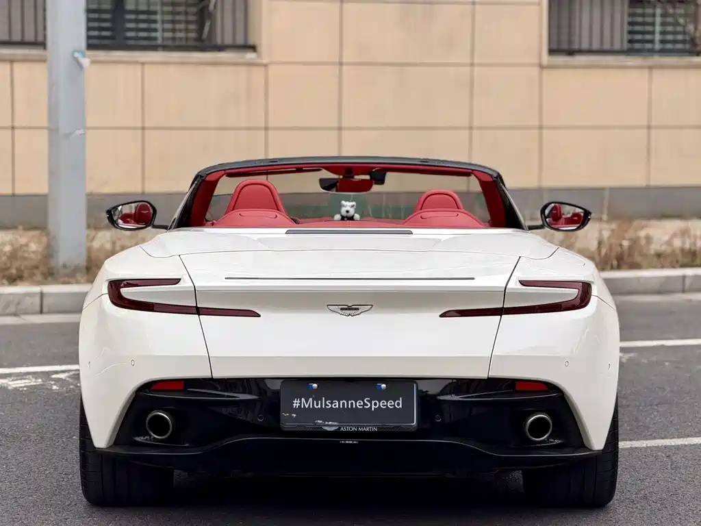 Aston Martin Aston Martin DB11 2019 4.0T V8 Volante 2019 - thumbnail 8
