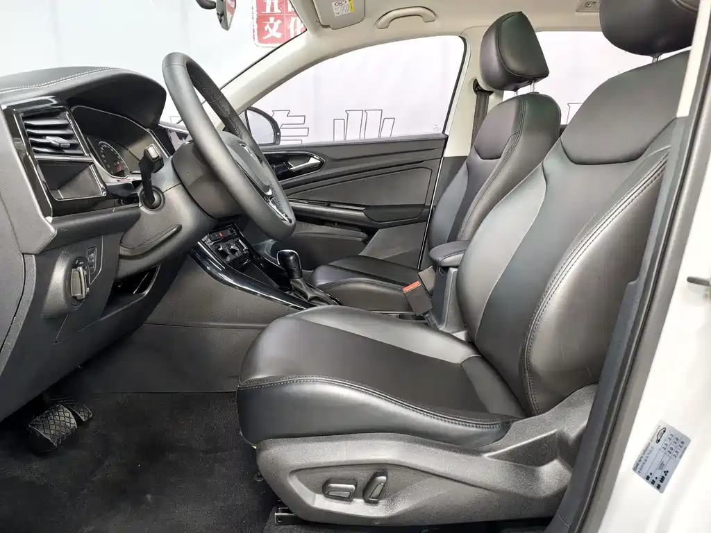 Jetta Jetta VS7 2021 1.4T Automatic Comfort Edition 2022 - thumbnail 12