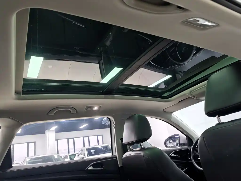 Jetta Jetta VS7 2021 1.4T Automatic Comfort Edition 2022 - thumbnail 17