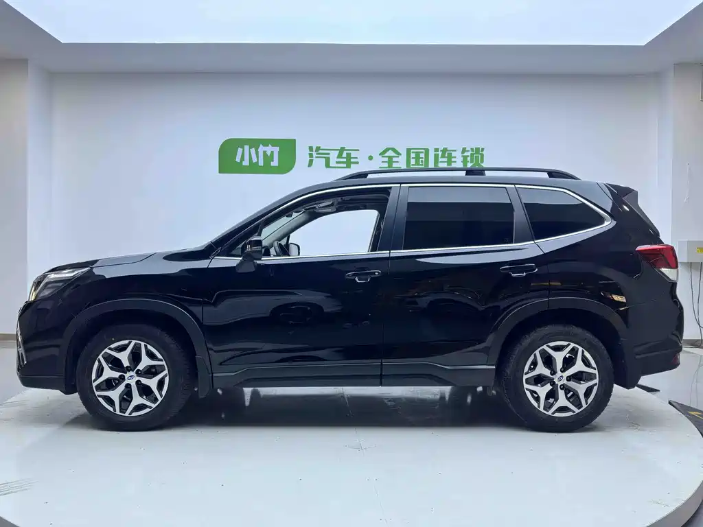 Subaru Subaru Forester 2021 2.0i Luxury Edition EyeSight 2021 - thumbnail 6