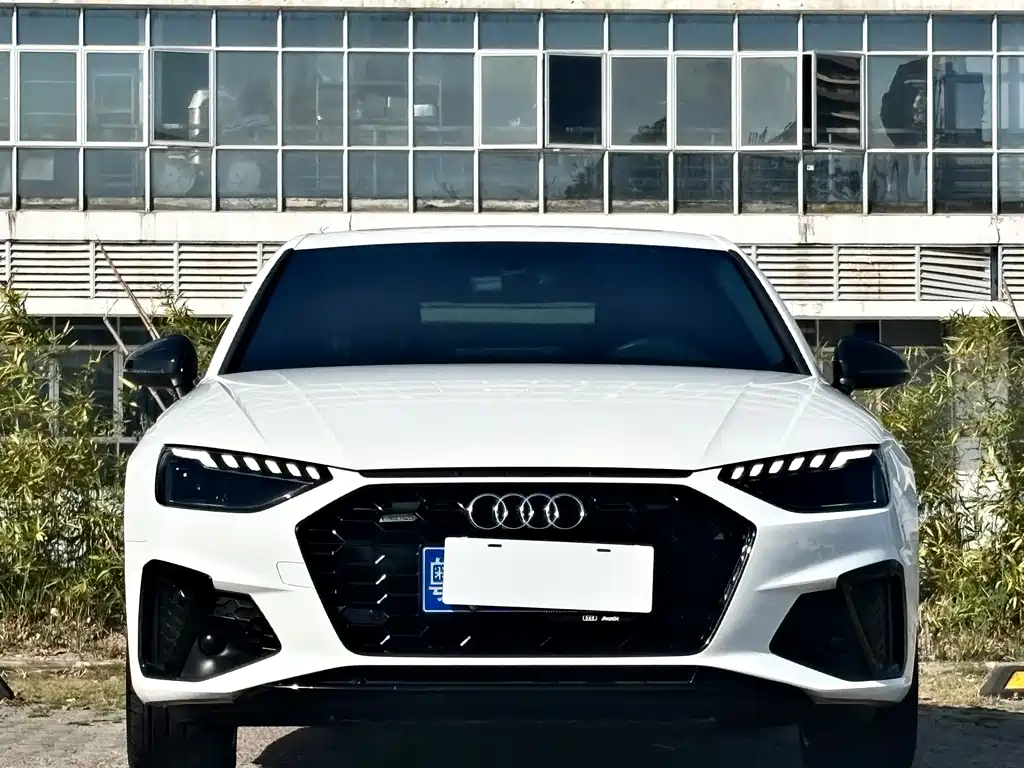 Audi Audi A4L 2023 40 TFSI Premium Dynamic Edition 2023 - thumbnail 2