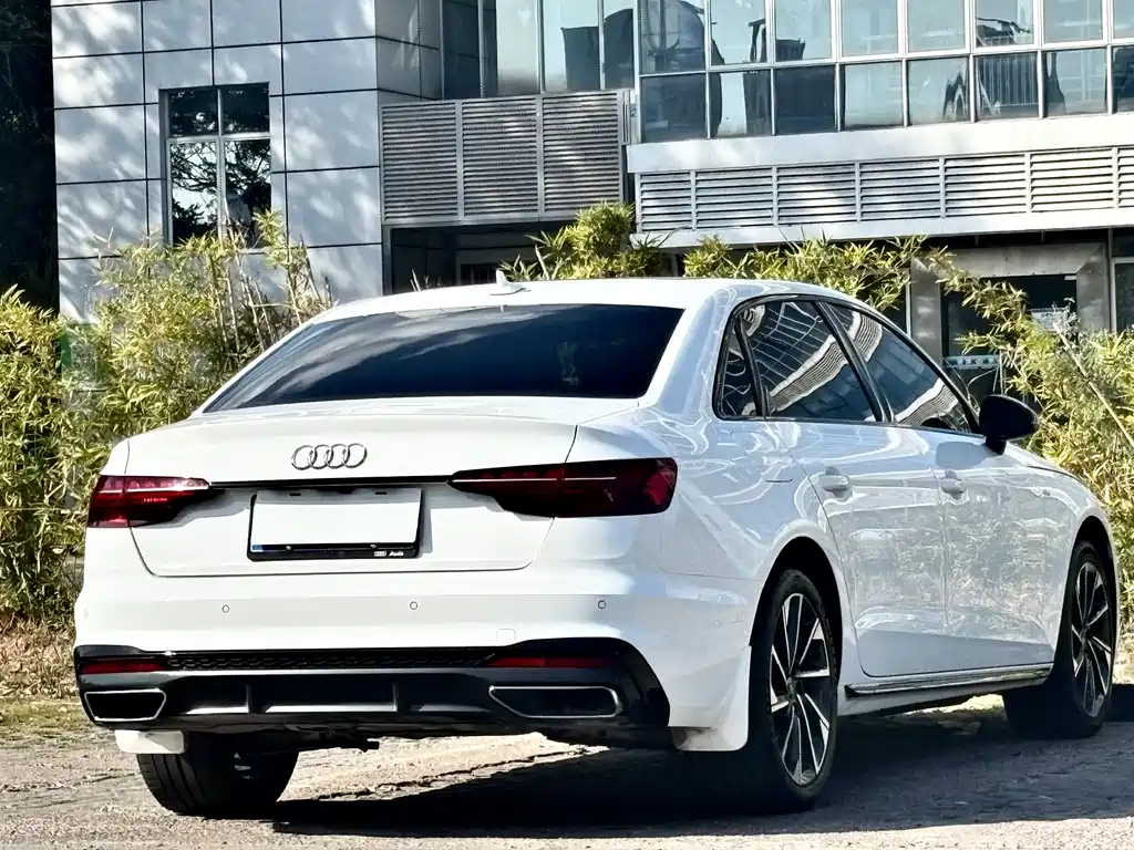 Audi Audi A4L 2023 40 TFSI Premium Dynamic Edition 2023 - thumbnail 17