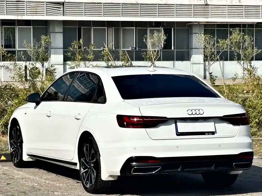 Audi Audi A4L 2023 40 TFSI Premium Dynamic Edition 2023 - thumbnail 18