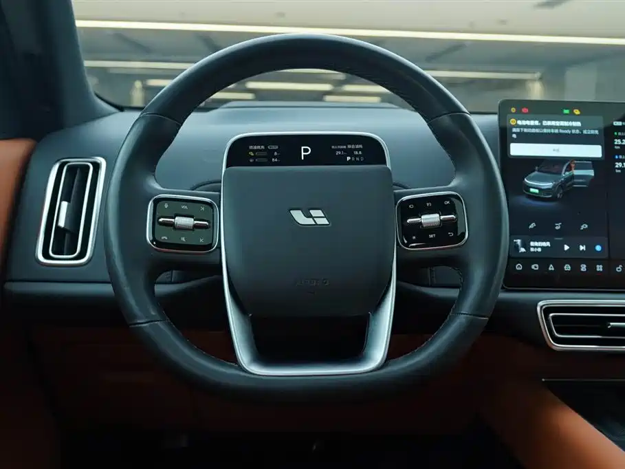 Li Auto Li L9 2024 Pro 2024 - thumbnail 17