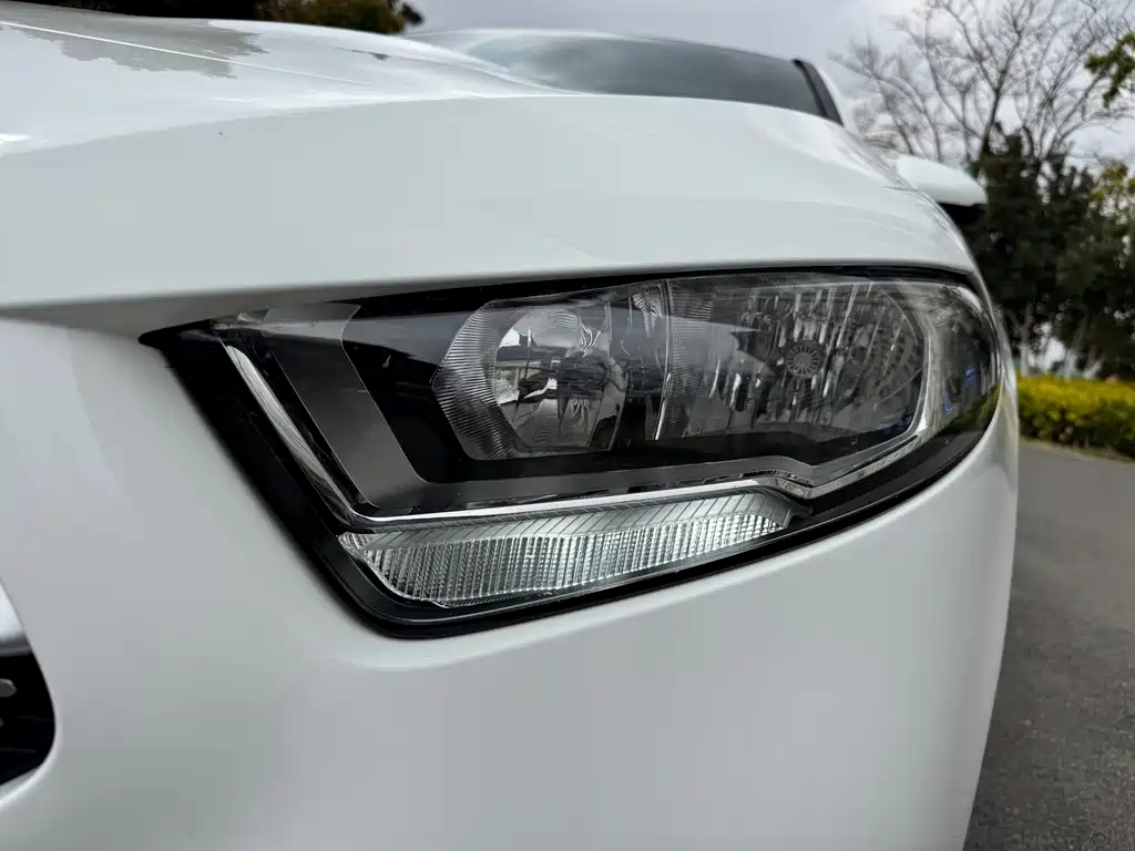 Mercedes-Benz Mercedes-Benz A-Class 2021 A 180 L Sport Sedan 2021 - thumbnail 9