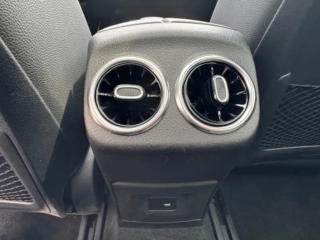 Mercedes-Benz Mercedes-Benz A-Class 2021 A 180 L Sport Sedan 2021 - thumbnail 13