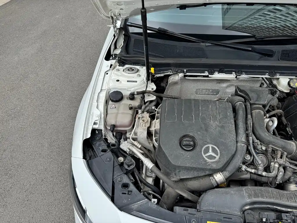 Mercedes-Benz Mercedes-Benz A-Class 2021 A 180 L Sport Sedan 2021 - thumbnail 16