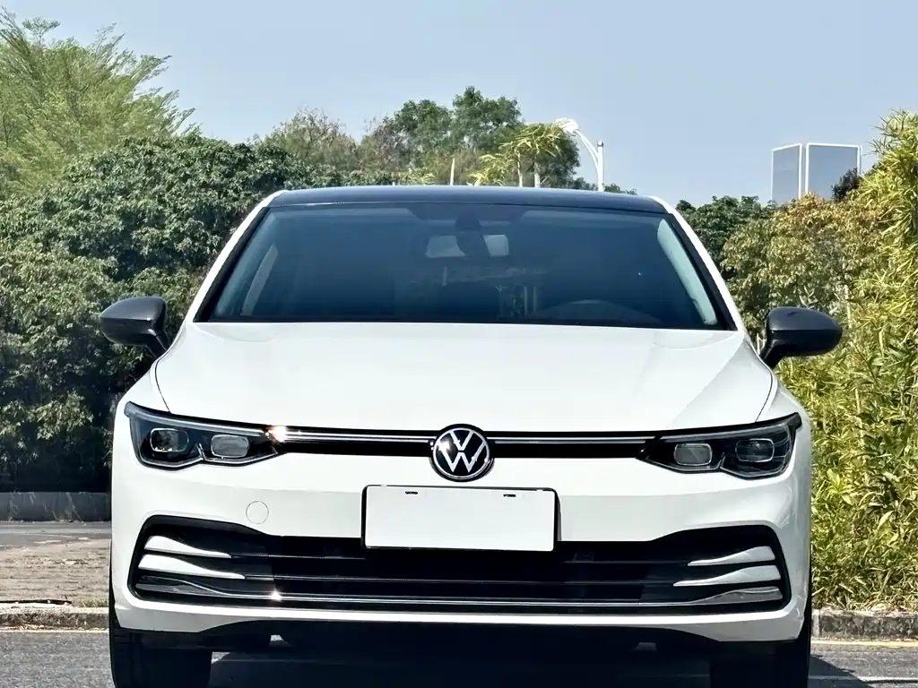 Volkswagen Volkswagen Golf 2023 280TSI DSG Pro 2023 - thumbnail 2