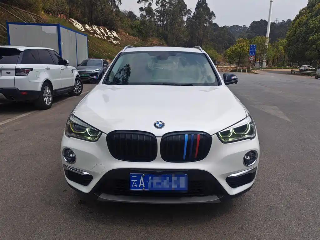 BMW BMW X1 2016 sDrive20Li Luxury 2017 - thumbnail 2