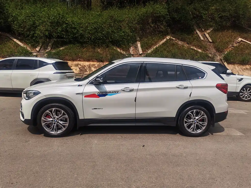BMW BMW X1 2016 sDrive20Li Luxury 2017 - thumbnail 17
