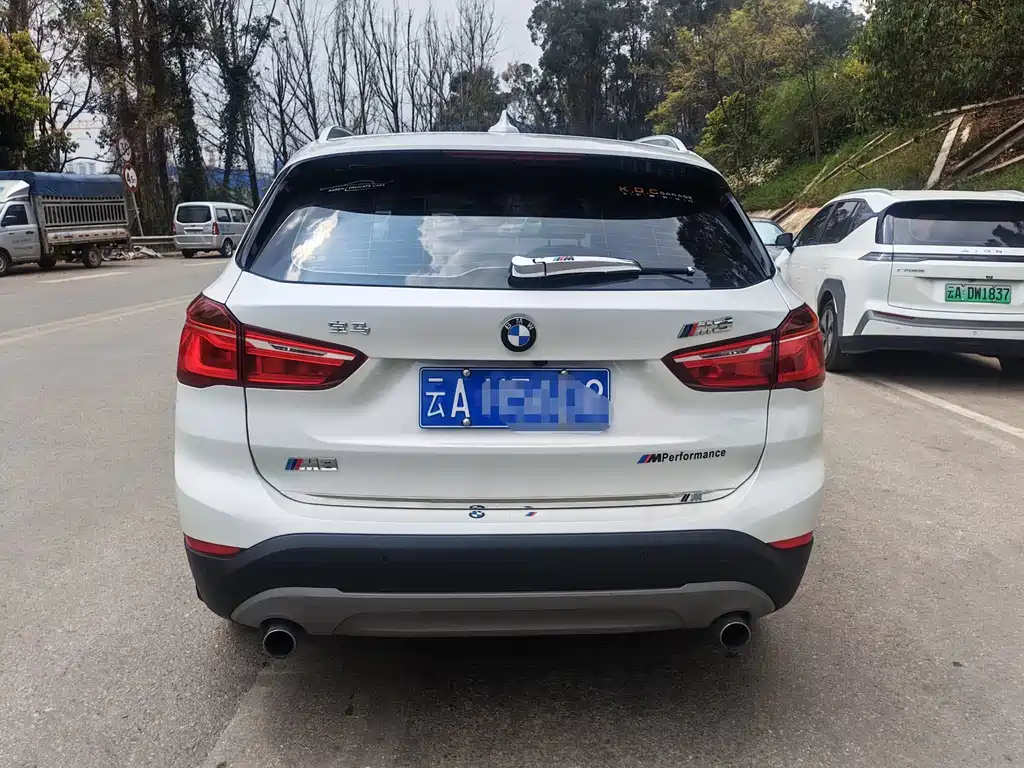 BMW BMW X1 2016 sDrive20Li Luxury 2017 - thumbnail 22