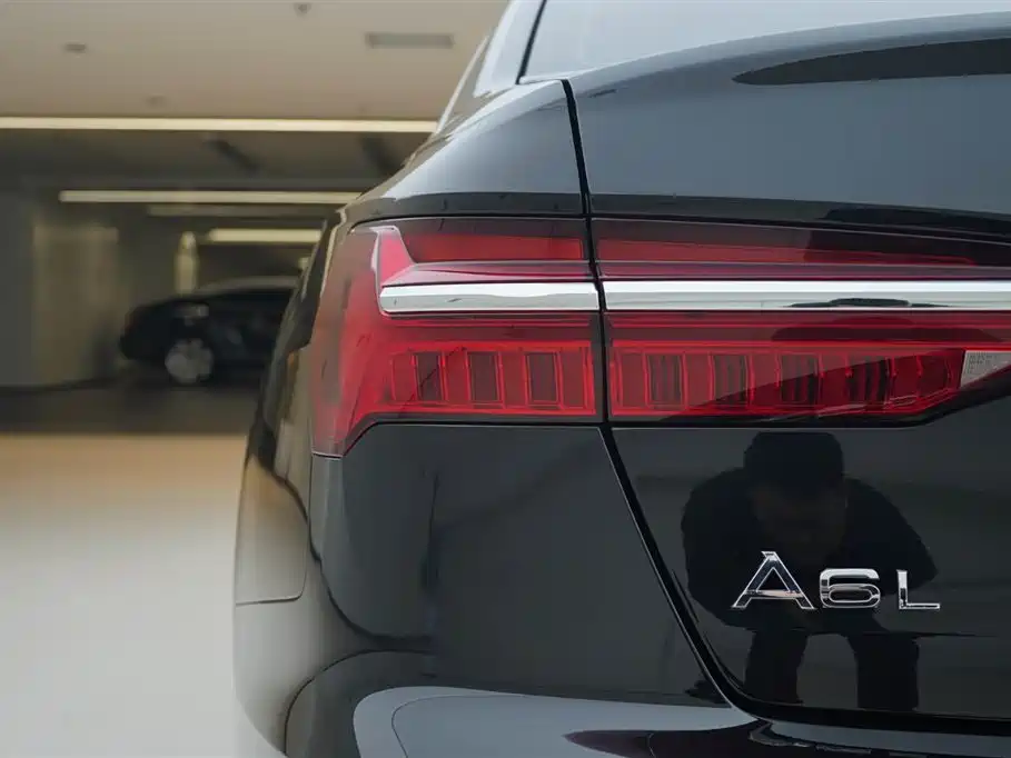 Audi Audi A6L 2022 45 TFSI quattro Premium Dynamic Edition 2022 - thumbnail 16