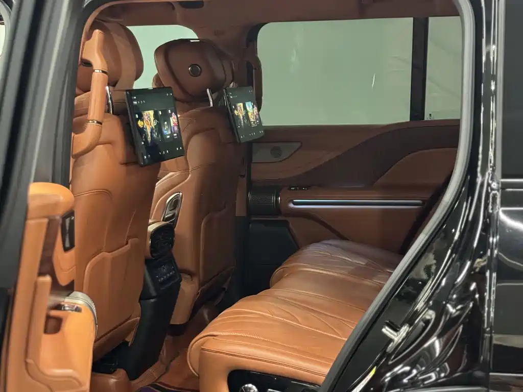 BYD Wey U8 2023 Luxury Edition 2024 - thumbnail 9