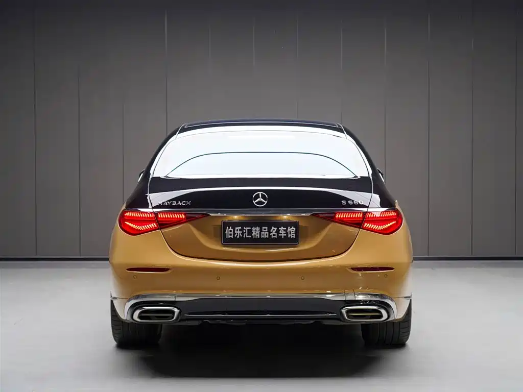 Mercedes-Benz Maybach S-Class 2022 S 680 4MATIC Virgil Abloh Limited Edition 2023 - thumbnail 6