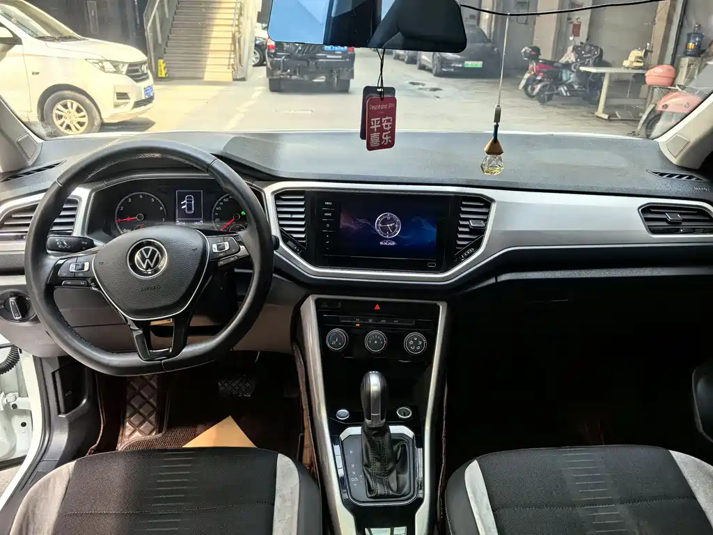 Volkswagen T-Roc 2022 280TSI DSG 2WD Elite PLUS 2023 - thumbnail 5