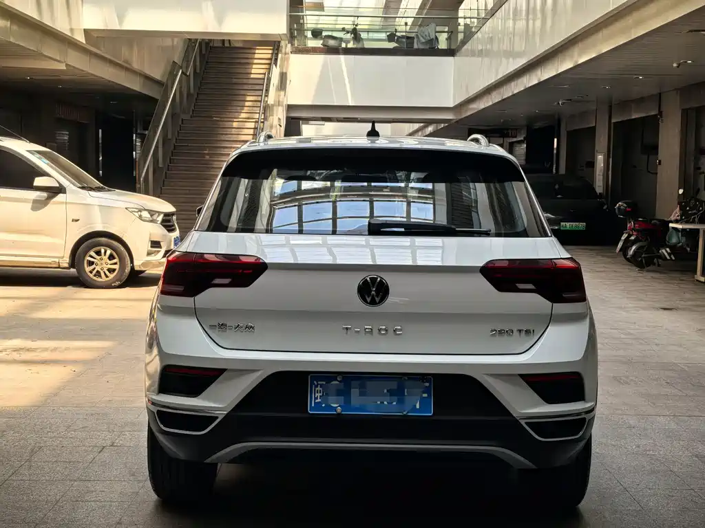 Volkswagen T-Roc 2022 280TSI DSG 2WD Elite PLUS 2023 - thumbnail 8