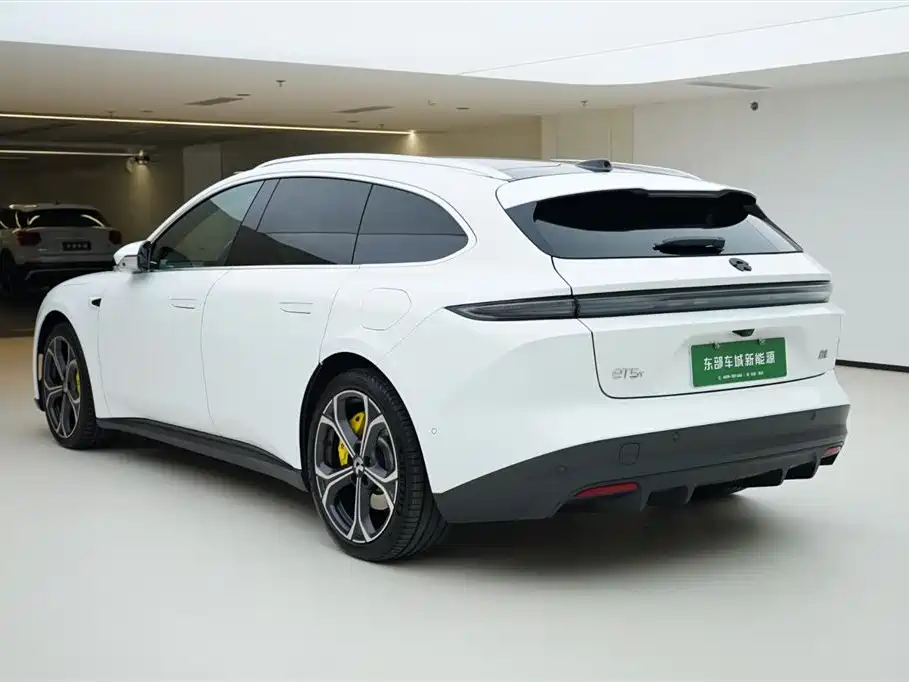 NIO NIO ET5T 2024 75kWh Touring 2025 - thumbnail 4