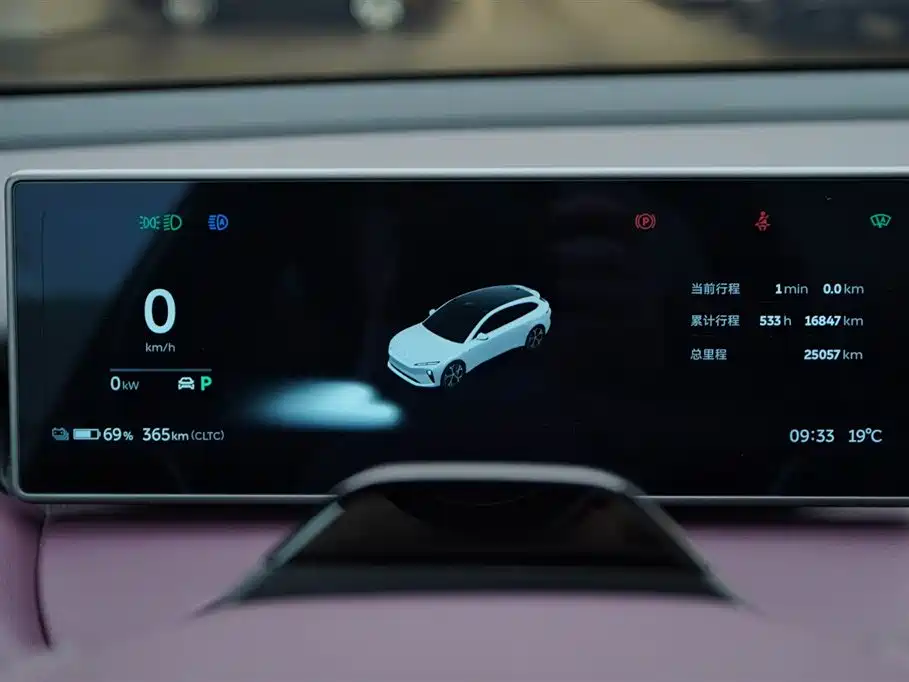 NIO NIO ET5T 2024 75kWh Touring 2025 - thumbnail 8