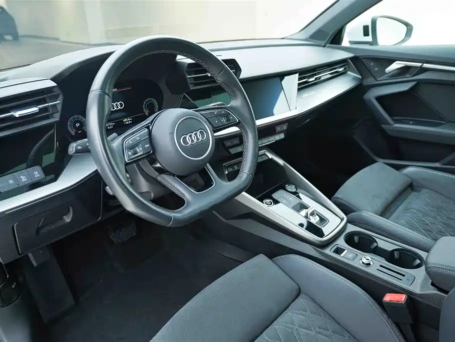 Audi Audi A3 2024 A3L Limousine 35 TFSI Luxury Sport Model 2024 - thumbnail 9