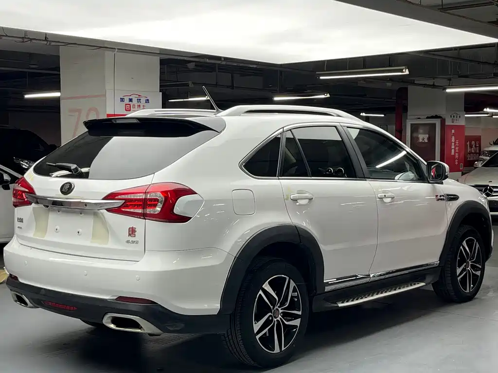 BYD BYD Tang New Energy 2015 2.0T AWD Flagship 2016 - thumbnail 4
