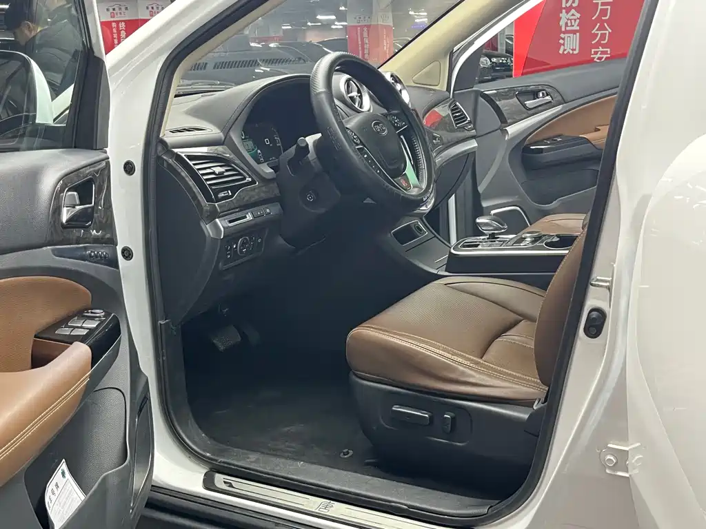 BYD BYD Tang New Energy 2015 2.0T AWD Flagship 2016 - thumbnail 10