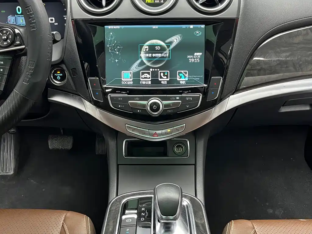BYD BYD Tang New Energy 2015 2.0T AWD Flagship 2016 - thumbnail 13