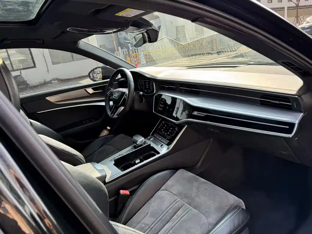 Audi Audi A6L 2022 40 TFSI Luxury Dynamic Model 2022 - thumbnail 14