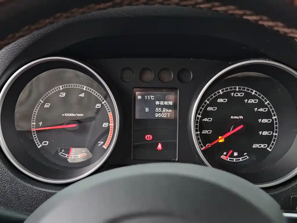 Beijing Off-Road Beijing Off-road BJ40 2016 40L 2.0T Manual 4WD Premium Edition 2018 - thumbnail 14