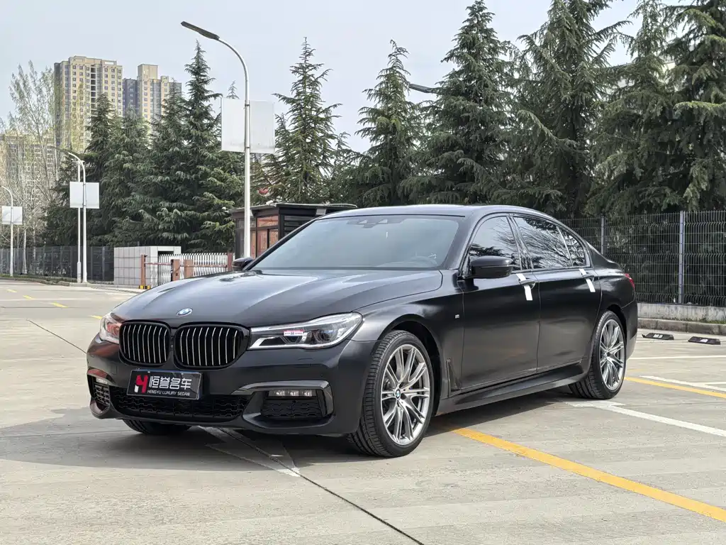 BMW BMW 7 Series 2018 740Li xDrive M Sport Package Black Flame Edition 2018