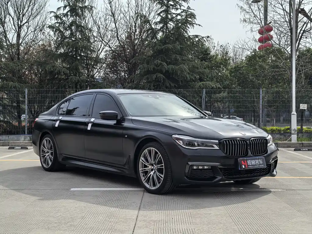 BMW BMW 7 Series 2018 740Li xDrive M Sport Package Black Flame Edition 2018 - thumbnail 3