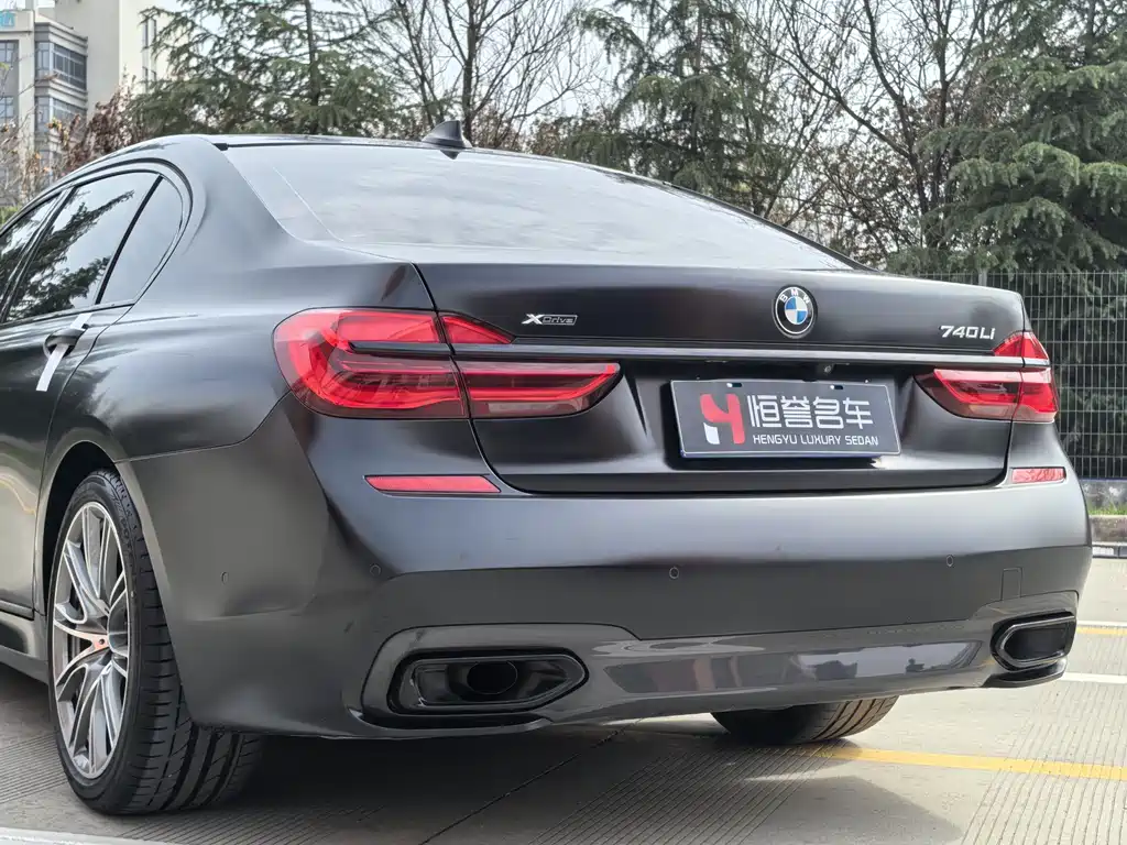 BMW BMW 7 Series 2018 740Li xDrive M Sport Package Black Flame Edition 2018 - thumbnail 24