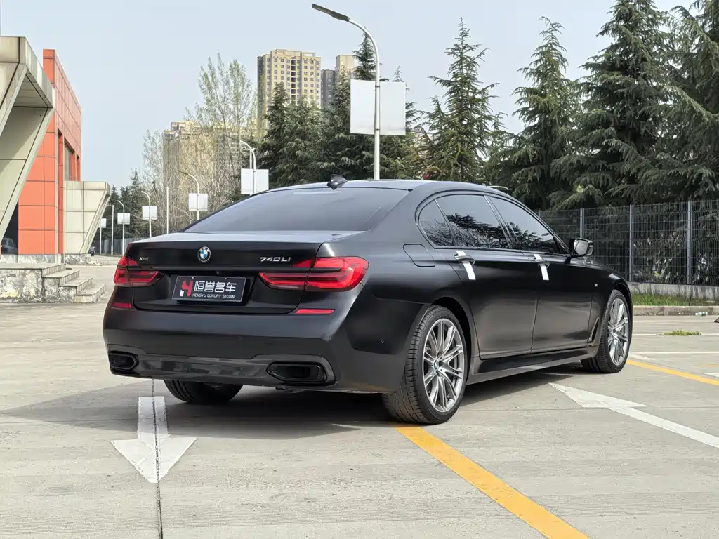 BMW BMW 7 Series 2018 740Li xDrive M Sport Package Black Flame Edition 2018 - thumbnail 28