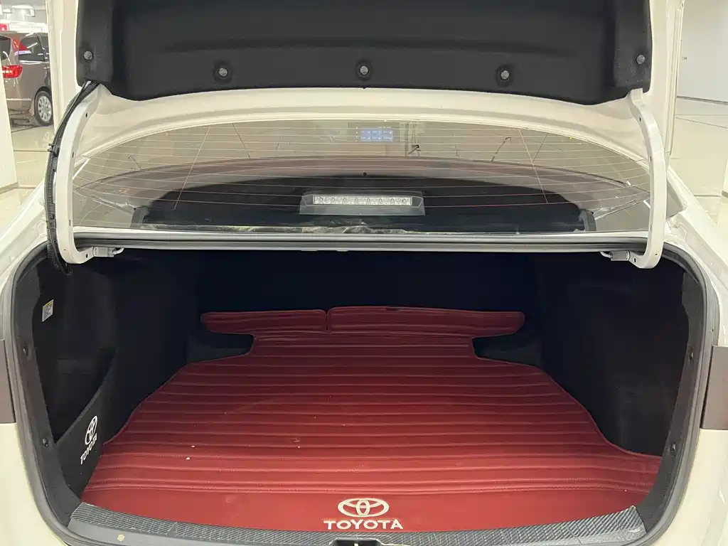 Toyota Toyota Corolla 2021 Hybrid 1.8L E-CVT Premium Edition 2022 - thumbnail 16