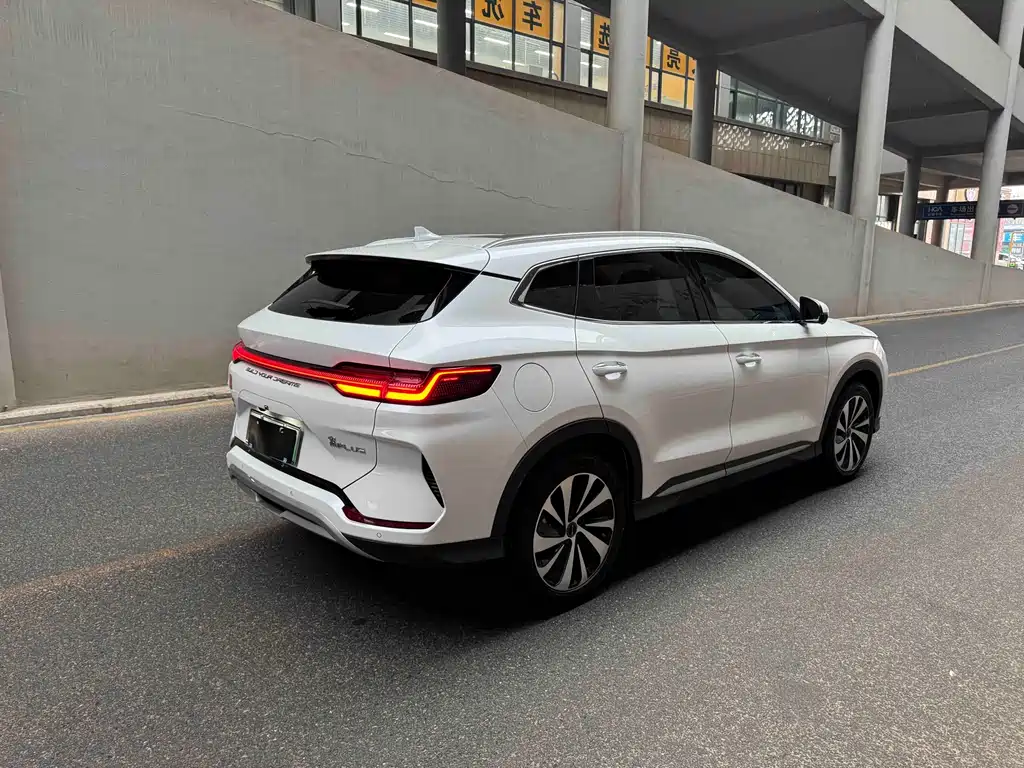 BYD BYD Song PLUS DM-i 110km Flagship Model 2024 Glory Edition 2024 - thumbnail 6