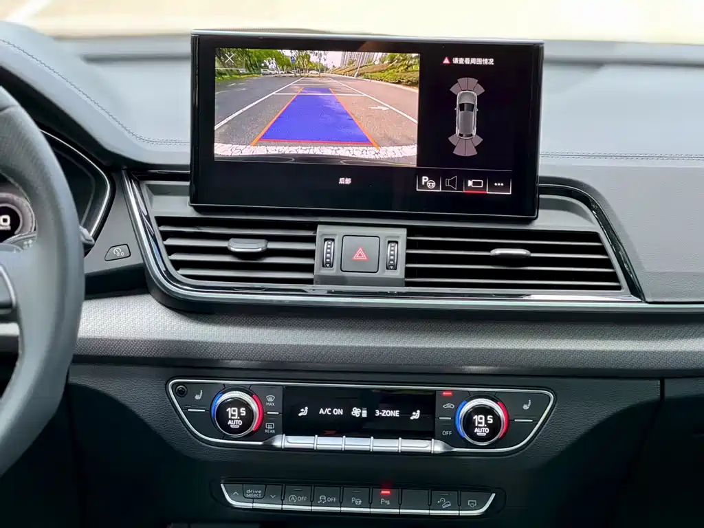 Audi Audi Q5L 2022 Facelift 45T Luxury Dynamic Model 2022 - thumbnail 6